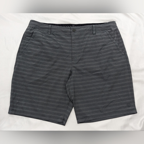 Pair of 2 HangTen Men's XXL Size 42 Gray and Black Zip-Up Hybrid Chino Shorts - Picture 2 of 15